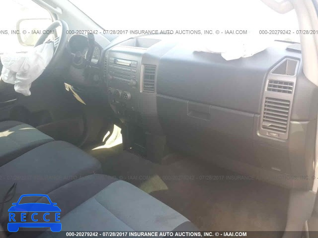 2005 Nissan Titan 1N6AA07A35N569755 image 4