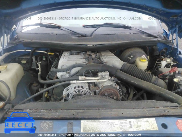 1998 Dodge RAM 2500 1B7KF23W8WJ138035 Bild 9