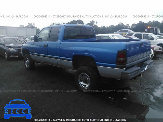 1998 Dodge RAM 2500 1B7KF23W8WJ138035 Bild 2