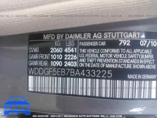 2011 Mercedes-benz C WDDGF5EB7BA433225 Bild 8