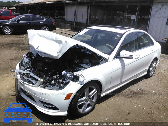 2011 Mercedes-benz C WDDGF5EB5BR187065 Bild 1