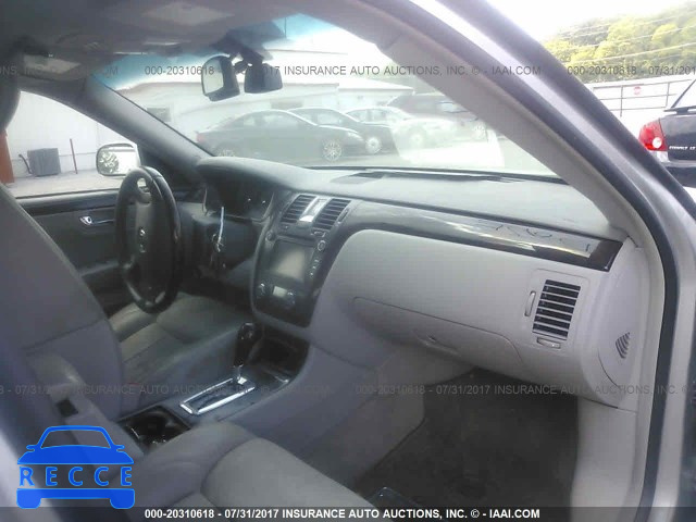 2011 Cadillac DTS PREMIUM COLLECTION 1G6KH5E63BU150453 зображення 4