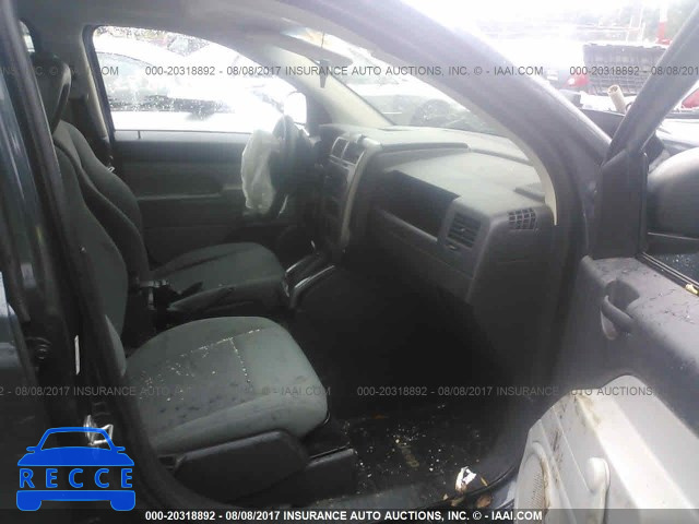 2007 Jeep Compass 1J8FF47WX7D345106 зображення 4