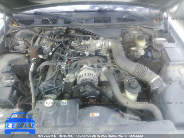 2001 Ford Crown Victoria 2FAFP71WX1X192232 image 9