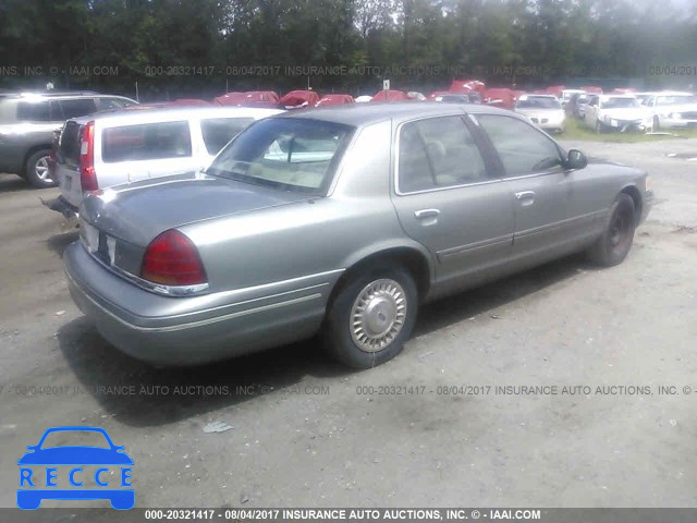 2001 Ford Crown Victoria 2FAFP71WX1X192232 image 3
