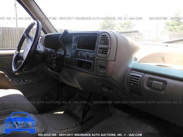1996 Chevrolet Suburban K1500 1GNFK16R6TJ324690 Bild 4