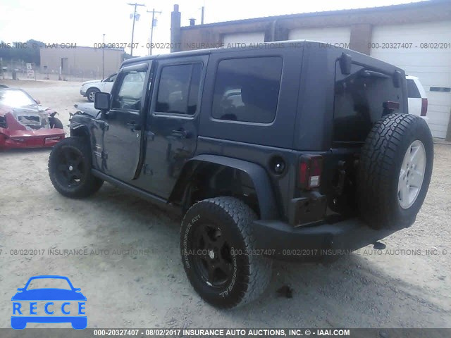 2008 Jeep Wrangler Unlimited SAHARA 1J4GA59108L566040 Bild 2