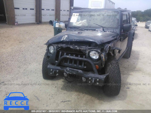 2008 Jeep Wrangler Unlimited SAHARA 1J4GA59108L566040 зображення 5