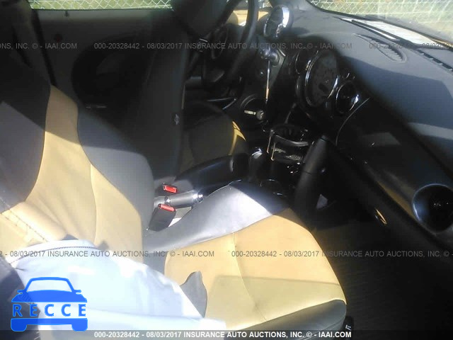 2005 Mini Cooper WMWRF33455TG11184 image 4