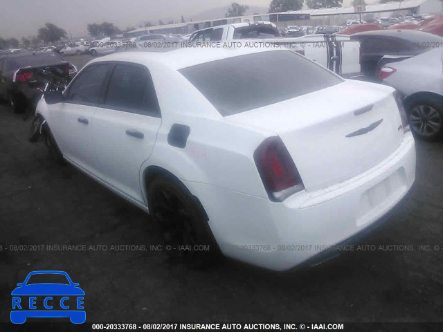 2015 Chrysler 300 S 2C3CCABG8FH904272 Bild 2