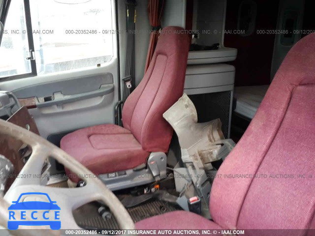 2006 FREIGHTLINER CONVENTIONAL 1FUJBBCK26LX07723 image 4