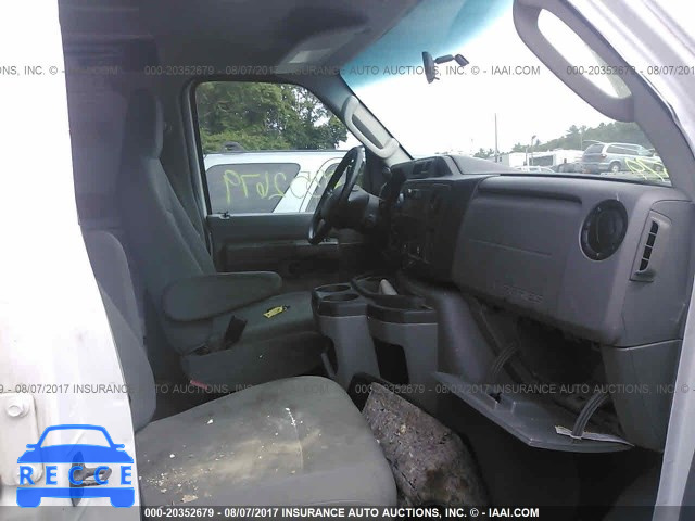 2011 Ford Econoline 1FTNE2EW7BDA77105 image 4