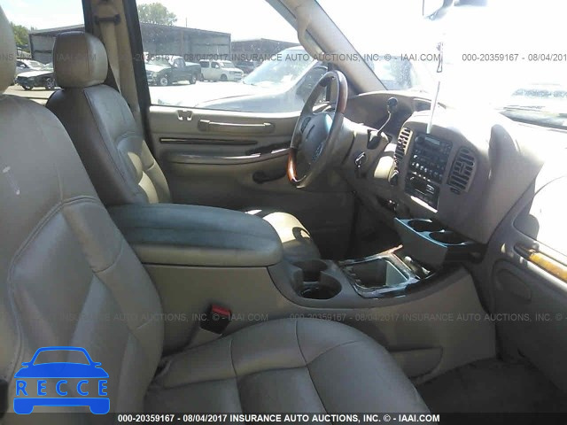 2001 Lincoln Navigator 5LMFU28R11LJ29466 image 4