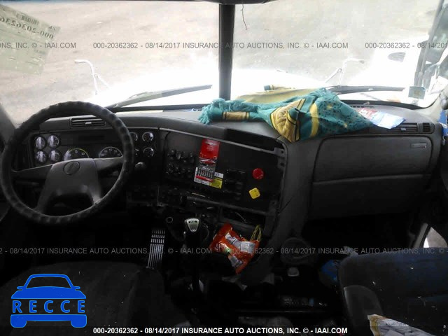 2001 FREIGHTLINER CONVENTIONAL ST120 1FUJA3CG01LG62216 image 4