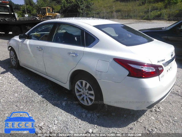 2016 Nissan Altima 1N4AL3AP5GC193060 Bild 2