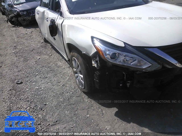 2016 Nissan Altima 1N4AL3AP5GC193060 Bild 5