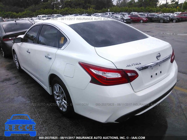 2016 Nissan Altima 1N4AL3AP7GN310786 Bild 2