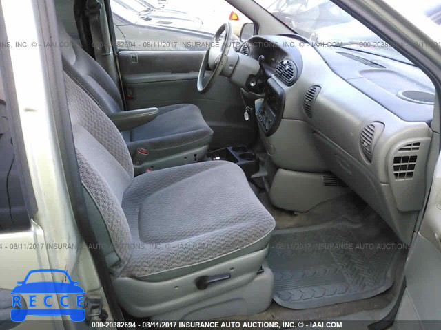 2000 Plymouth Grand Voyager 2P4GP2434YR558019 зображення 4