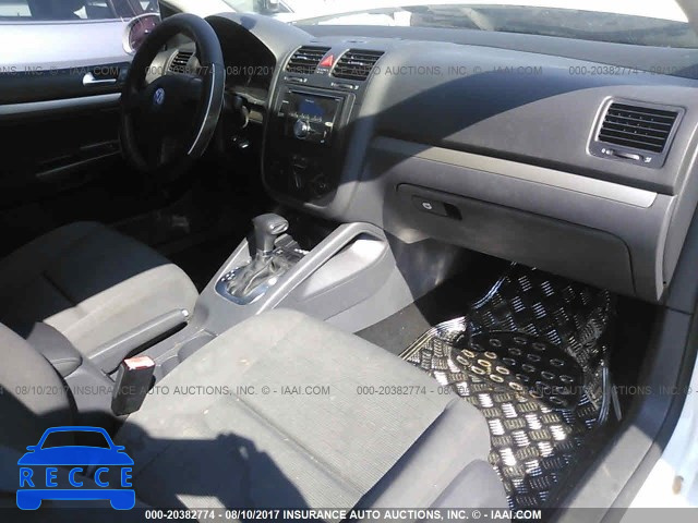 2009 Volkswagen Rabbit WVWBA71K99W054065 Bild 4