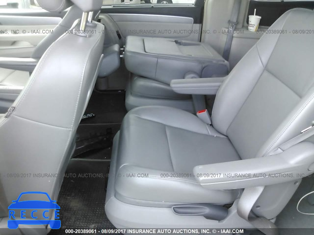 2011 Volkswagen Routan SE 2V4RW3DG0BR695254 зображення 7