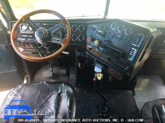 2000 FREIGHTLINER FLD FLD120 1FUPCSZB7YLB98636 image 4