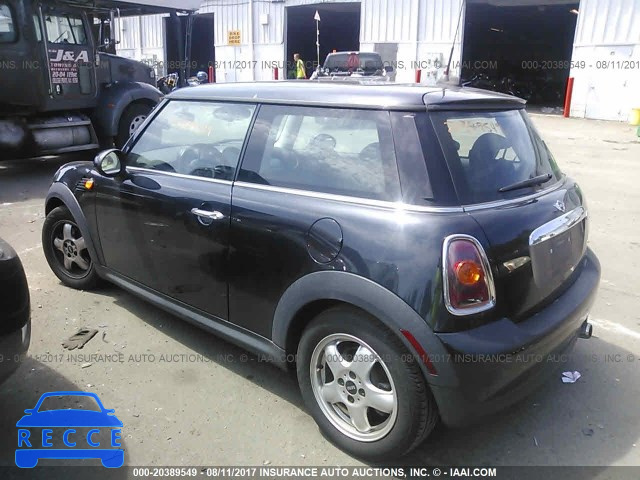 2007 Mini Cooper WMWMF33577TU61100 image 2