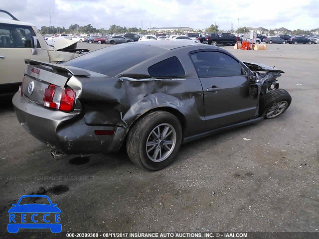 2005 Ford Mustang 1ZVFT80N855121331 image 3