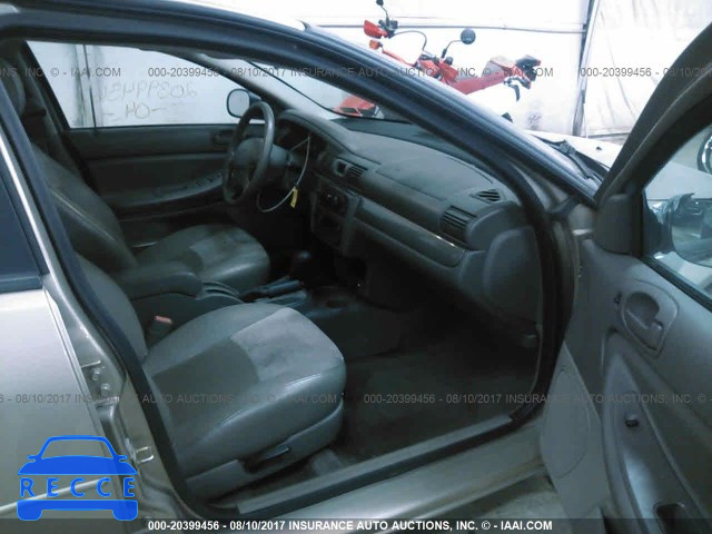 2004 Chrysler Sebring 1C3EL56R04N409547 image 4