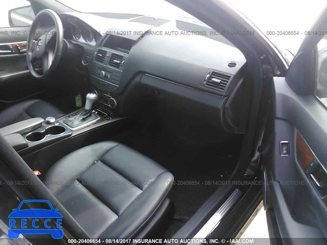 2011 Mercedes-benz C WDDGF8BB9BR172381 image 4