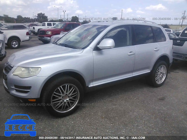 2008 Volkswagen Touareg 2 WVGBE77L88D058845 image 1