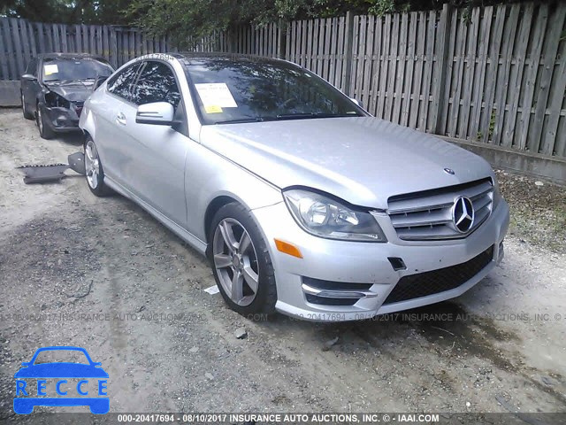 2013 Mercedes-benz C WDDGJ4HB5DF990757 зображення 0