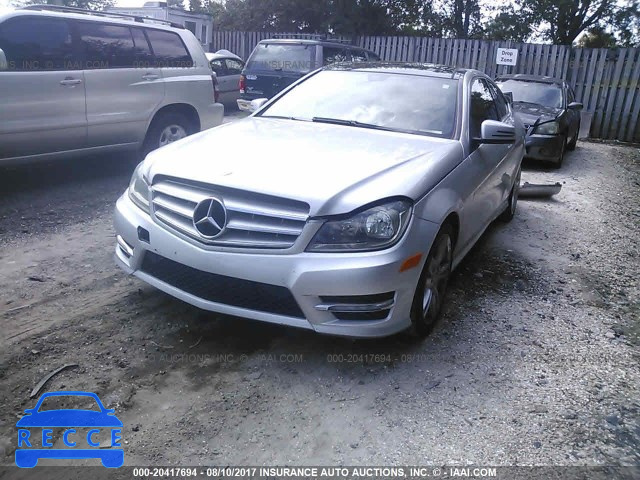 2013 Mercedes-benz C WDDGJ4HB5DF990757 зображення 1