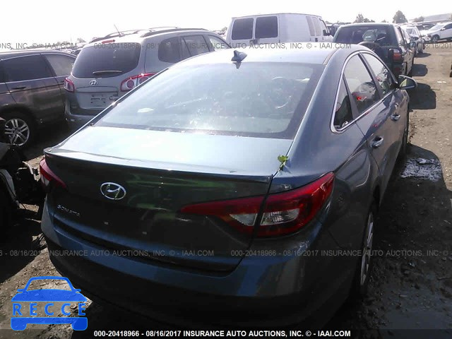 2017 HYUNDAI SONATA 5NPE24AF6HH479596 image 3