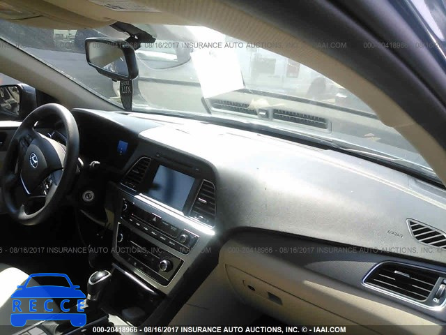 2017 HYUNDAI SONATA 5NPE24AF6HH479596 image 4