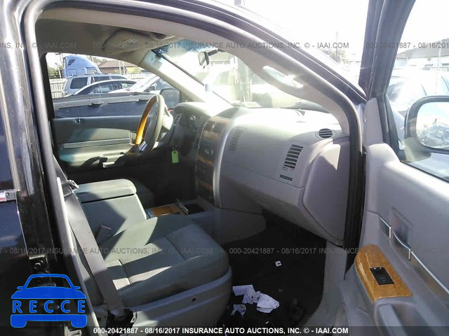 2008 Chrysler Aspen LIMITED 1A8HW58NX8F110702 image 4