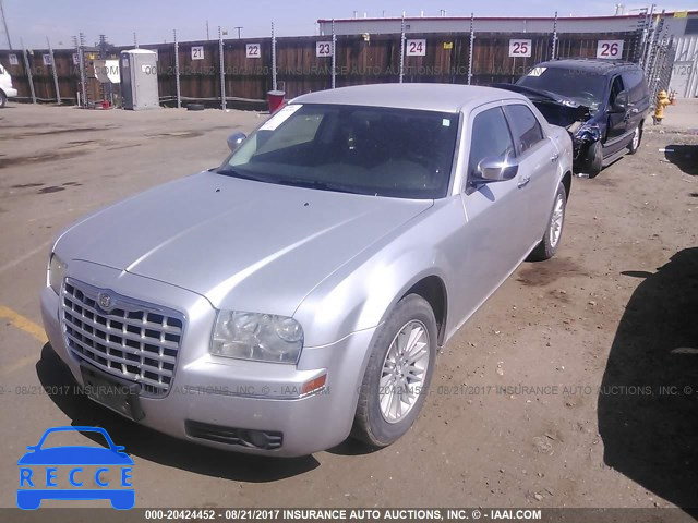 2010 Chrysler 300 2C3CA4CD2AH201576 image 1