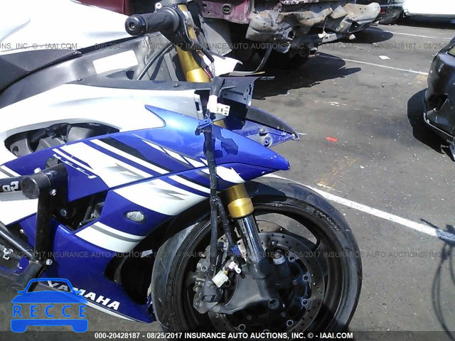 2009 Yamaha YZFR6 JYARJ16E99A014348 Bild 4