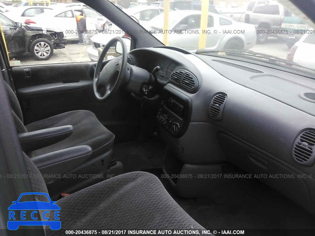 2000 CHRYSLER GRAND VOYAGER 1C4GJ44R7YB802492 image 4