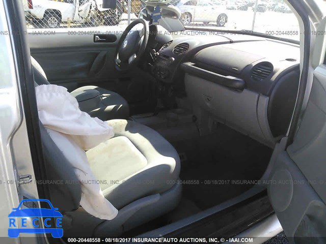 2000 Volkswagen New Beetle GLS 3VWCA21C7YM426224 image 4