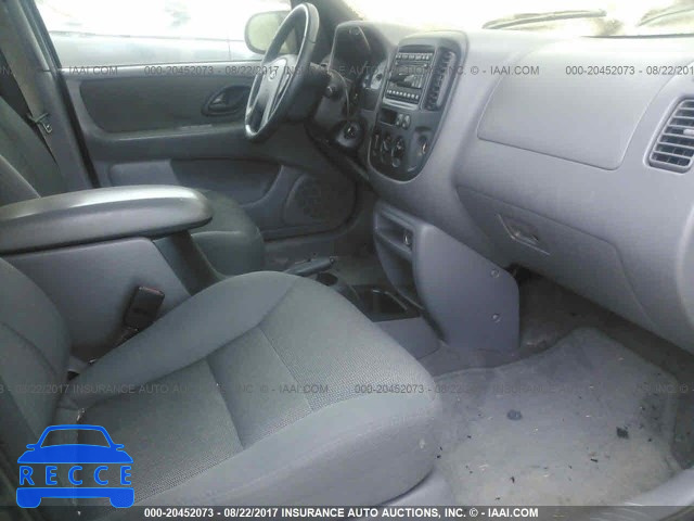 2002 Ford Escape 1FMYU04152KD69918 image 4