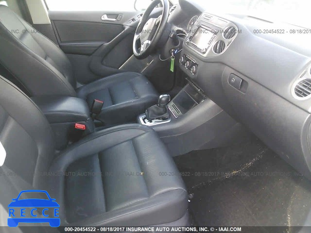 2011 Volkswagen Tiguan S/SE/SEL WVGAV7AX1BW542472 зображення 4