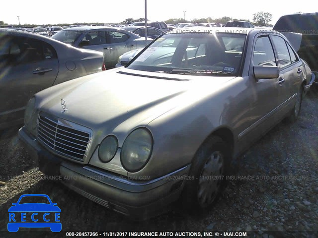 1998 Mercedes-benz E 320 WDBJF65F2WA538882 зображення 1