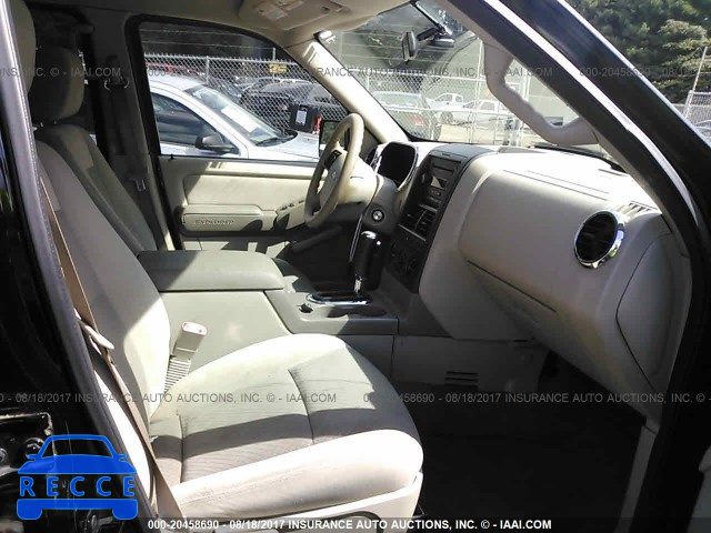 2006 Ford Explorer 1FMEU62E56ZA10870 image 4