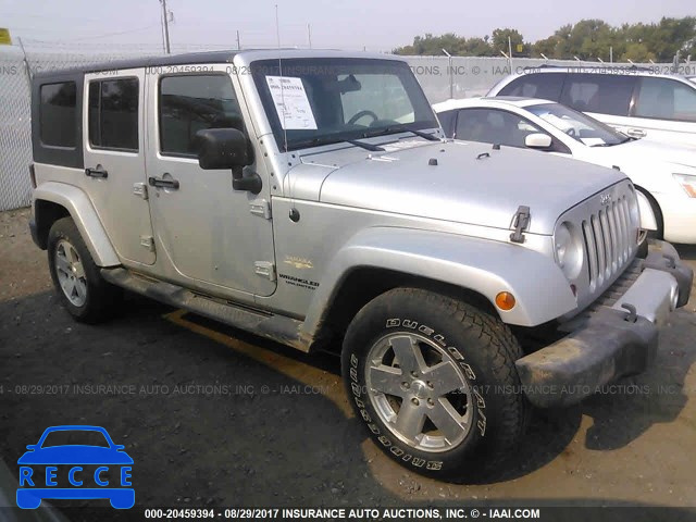 2008 Jeep Wrangler Unlimited SAHARA 1J4GA59198L598193 зображення 0