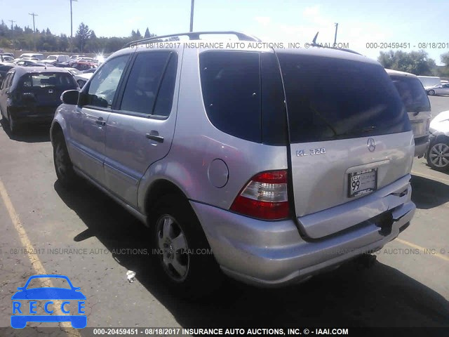 2002 Mercedes-benz ML 4JGAB54E62A304850 image 2