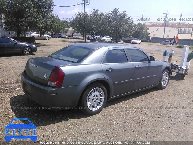 2005 Chrysler 300 2C3JA43R95H666199 image 3