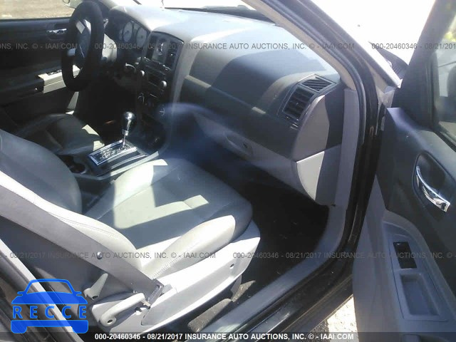 2005 Chrysler 300 2C3JA43R95H666199 image 4