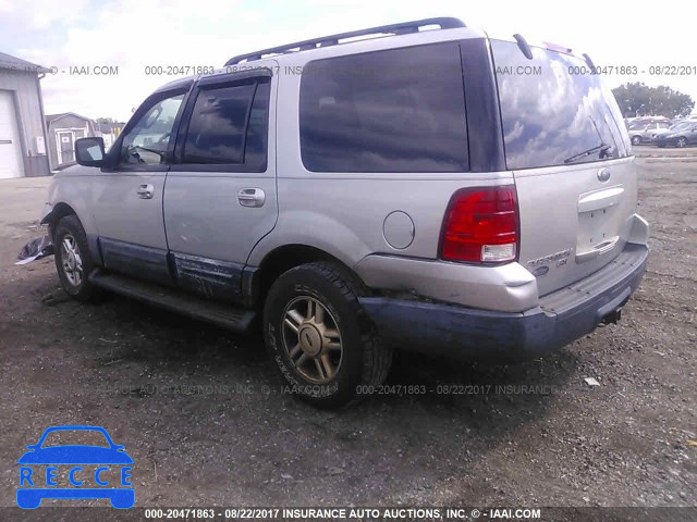 2005 Ford Expedition 1FMPU16565LA52231 Bild 2