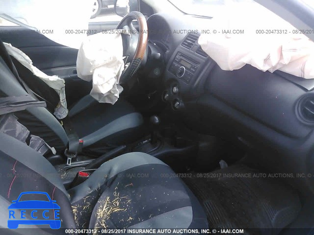 2014 Nissan Versa 3N1CN7AP4EL853016 Bild 4