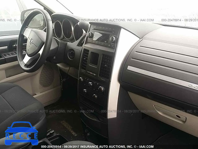 2010 Dodge Grand Caravan 2D4RN4DE8AR326516 зображення 4